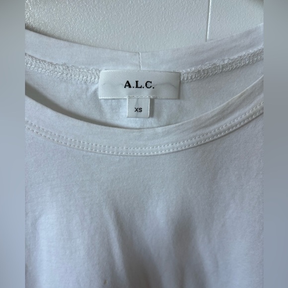 ALC white cotton top- puffy shoulders - Picture 2 of 2